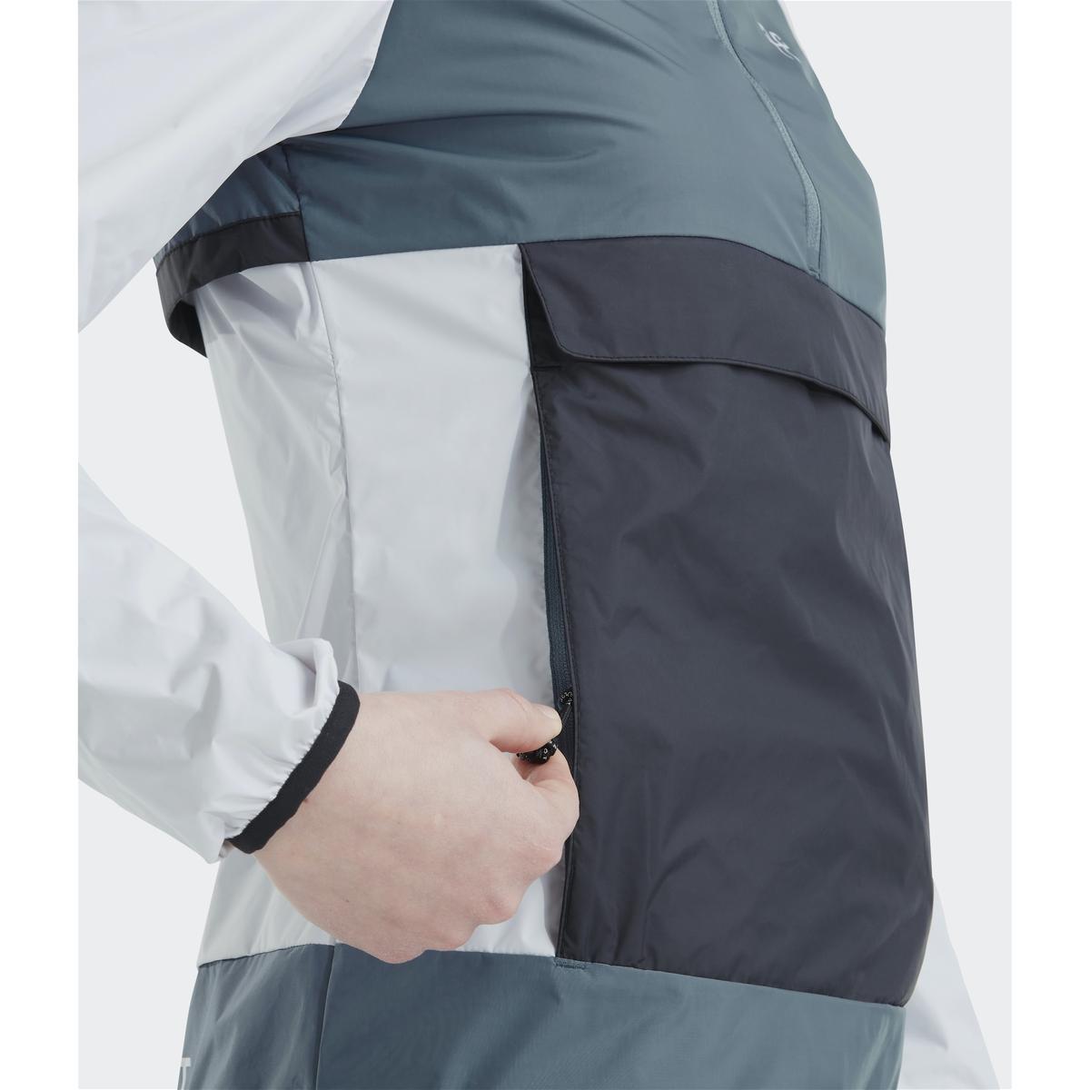 product/h/o/horse-pilot_rain122-cloudy_blue_4.jpg