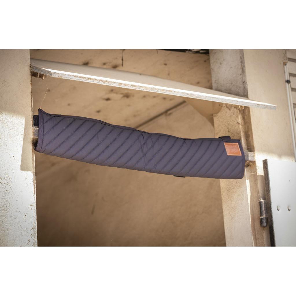 product/p/a/paddock_935_928_007_det1.jpg
