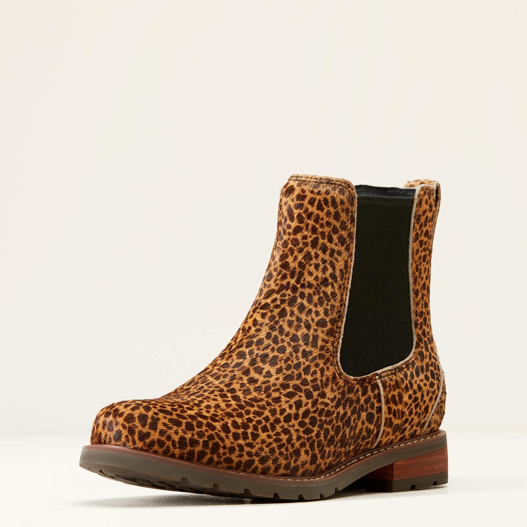 product/a/r/ariat_10046976_1.jpg