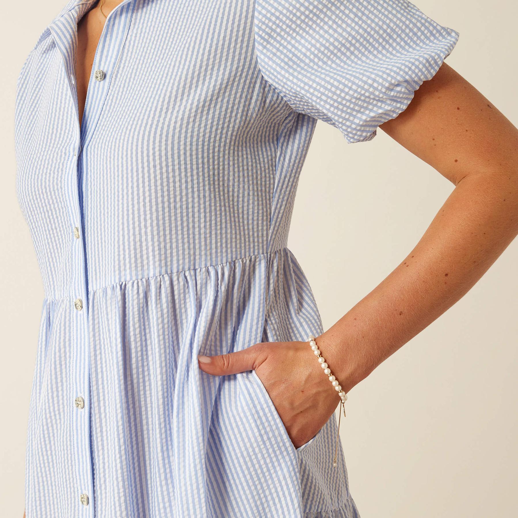 product/a/r/ariat_10054965_white-blue-stripe_4.jpg