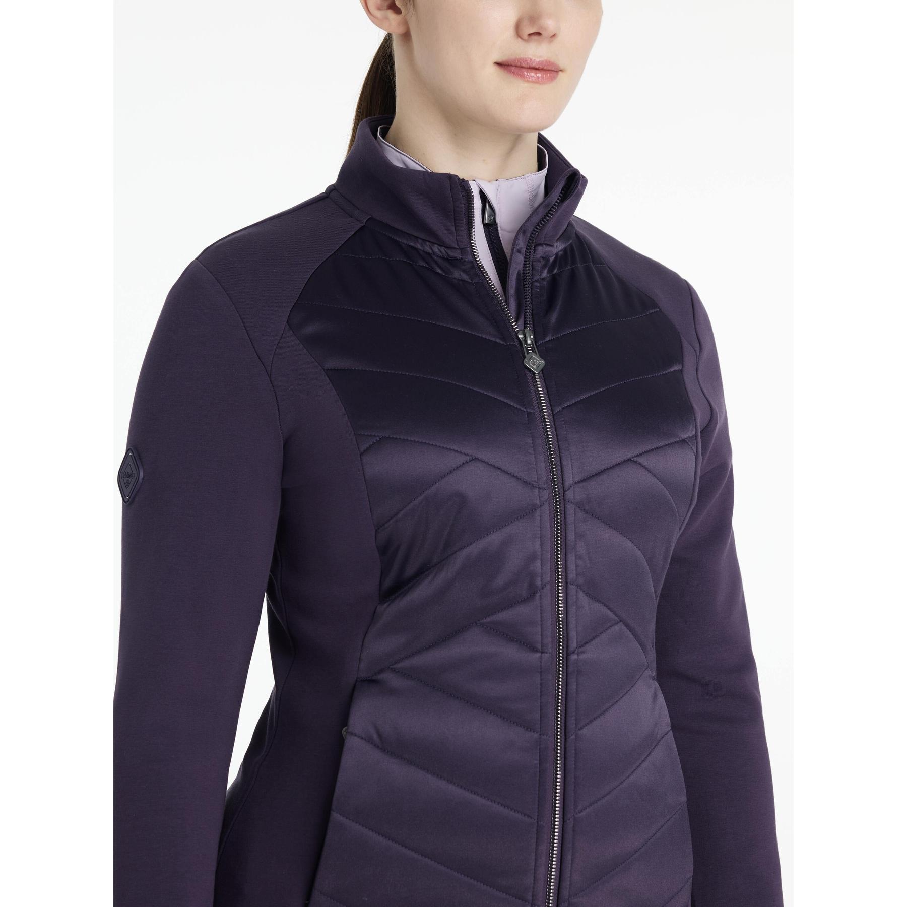 product/l/e/lemieux_it07199018_juniper_8.jpg
