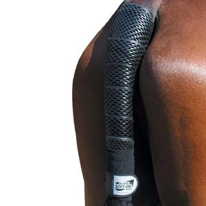 ac775-900000-protege-queue-pour-cheval-en-gel-acavallo-black-l