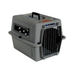 900022-accessoire-cage-de-transport-petmate-sky-kennel-argente-71x52x55-cm