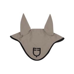eth09023l-terra-black-bonnet-court-en-tissu-technique-avec-logo-equestro-terra-black
