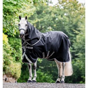 aarp74-kji0-66-couverture-d-exterieur-pour-cheval-avec-couvre-cou-horseware-amigo-1200d-plus-400g-black-titanium-grey-silver