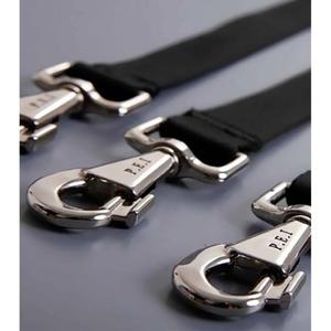 6016blk-mousqueton-sur-la-sangle-de-queue-reglable-premier-equine-black-60-cm